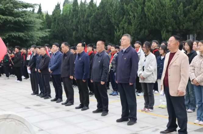 截图_2024-04-07_16-09-18.png
