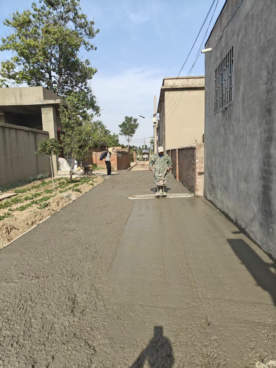 铺路1.jpg